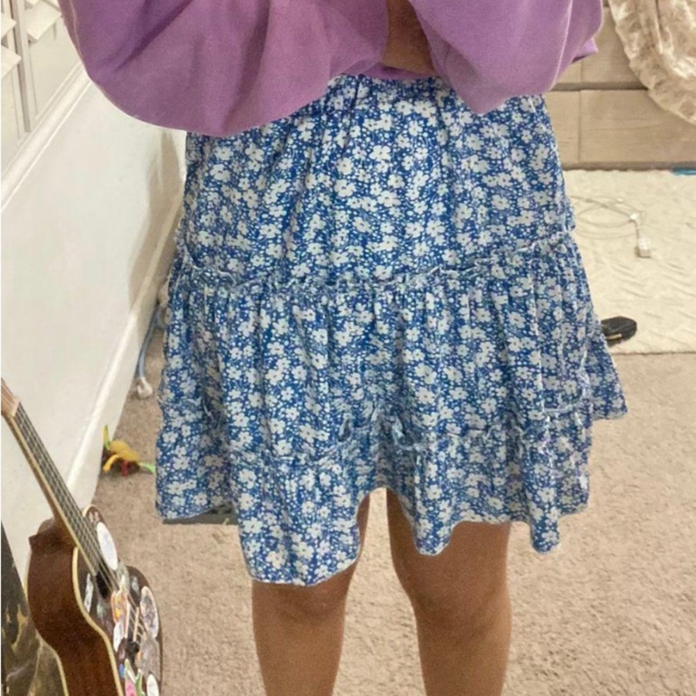 blue floral skirt